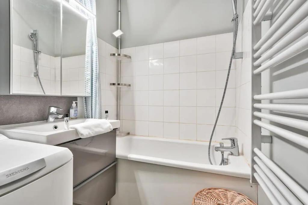 Appartement Lumineux Et Calme Parking Gratuit Lille Exterior foto