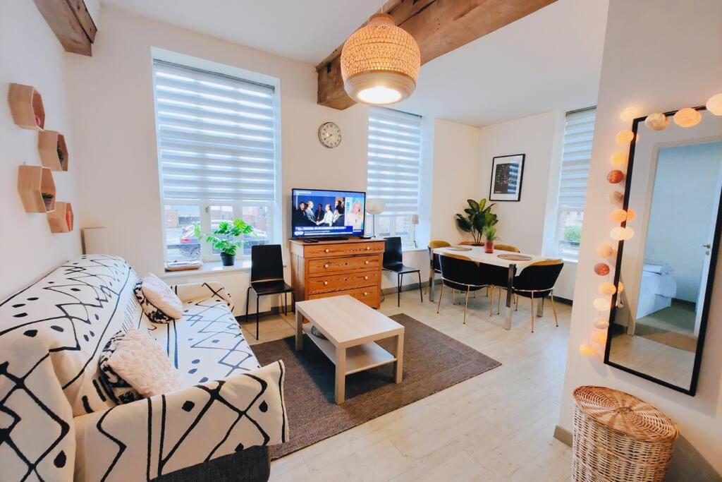Appartement Lumineux Et Calme Parking Gratuit Lille Exterior foto